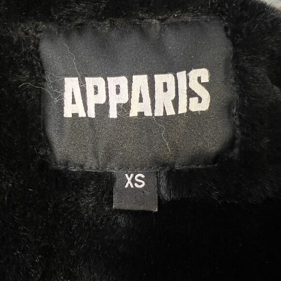 APPARIS Josh Cropped Puffer Jacket Womens SZ XS Blue Black Plaid Faux Fur Lined - Picture 2 of 11